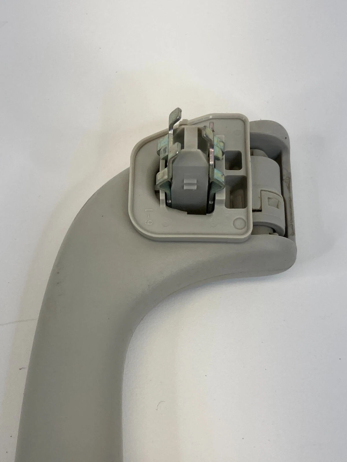 2007-2012 MAZDA CX-7 CX7 ROOF FRONT RIGHT PASSENGER GRAB ASSIST HANDLE OEM