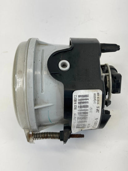 2009 VOLKSWAGEN ROUTAN FRONT LEFT DRIVER SIDE BUMPER FOG LIGHT LAMP 04805857AB