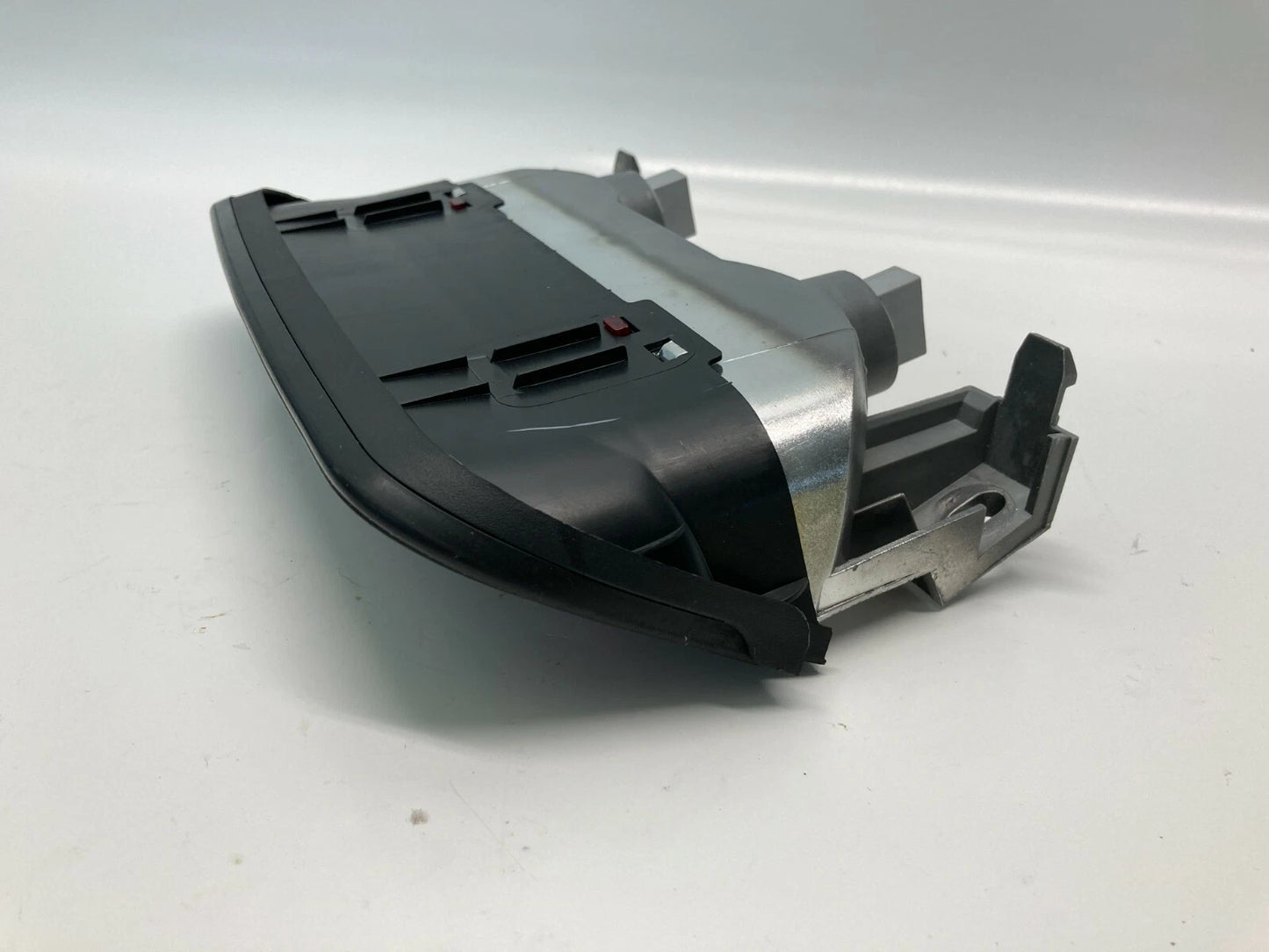 2002-2006 ACURA MDX HIGH MOUNT 3RD THIRD BRAKE STOP LIGHT TAIL LAMP ASSEMBLY OEM