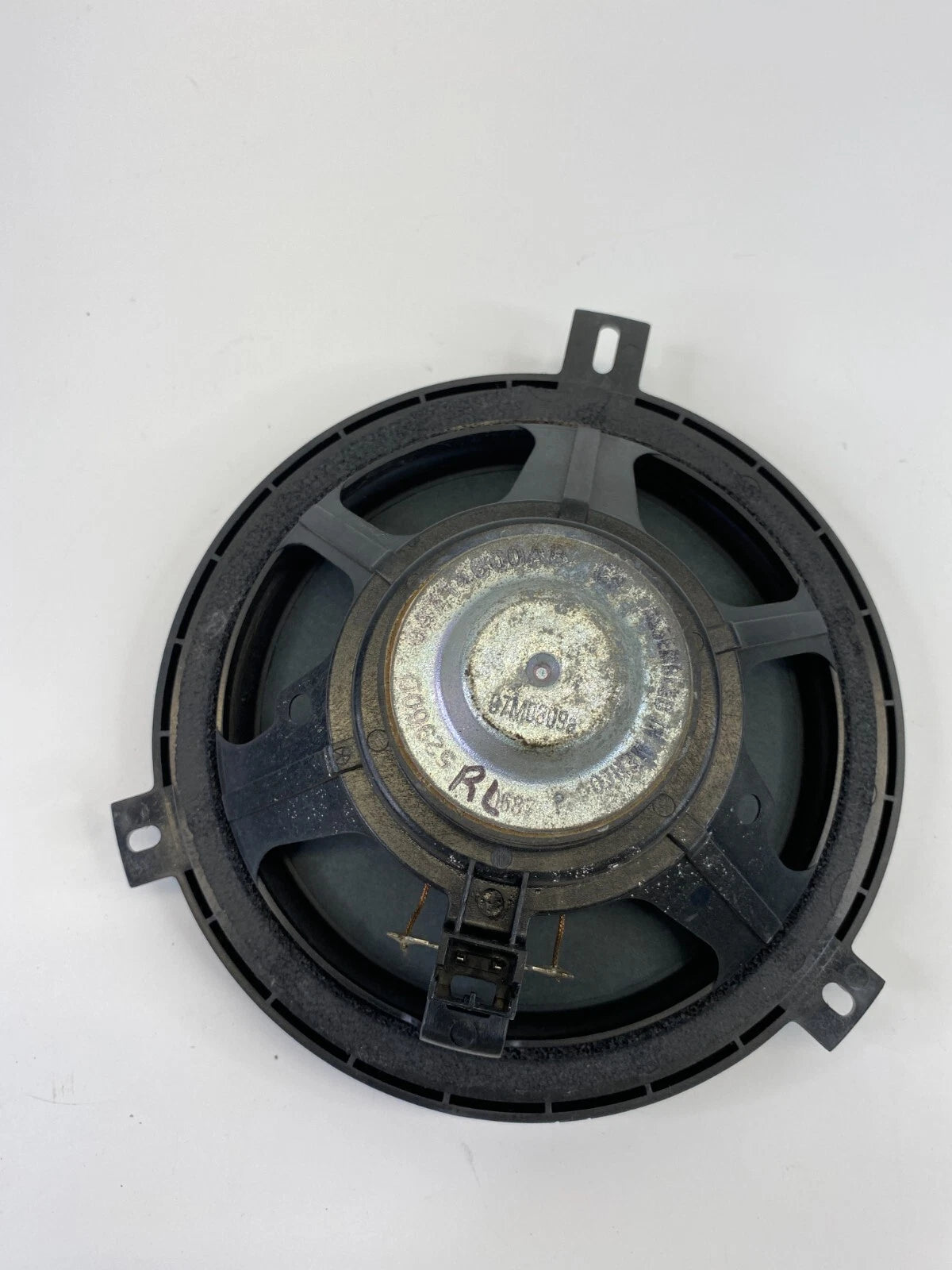 2009-2011 DODGE NITRO REAR LEFT SIDE DOOR AUDIO SOUND SPEAKER 04714600AB OEM