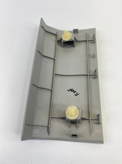 10-15 TOYOTA PRIUS ROOF OVERHEAD DOME LIGHT LAMP COVER TRIM PANEL 75631-47050