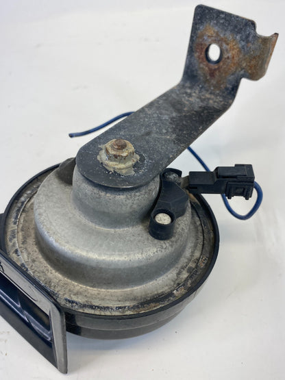 2001 02 03 04 05 06 2007 Ford Escape Low Horn Alarm Note Signal E9006032 OEM