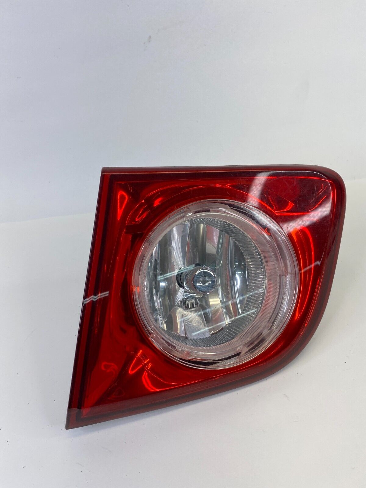 2008-2012 Chevrolet Malibu Right Passenger Side Tail Light Inner Taillight Lamp