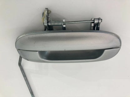02-09 CHEVY TRAILBLAZER GMC ENVOY FRONT RIGHT PASSENGER OUTER DOOR HANDLE FR RH