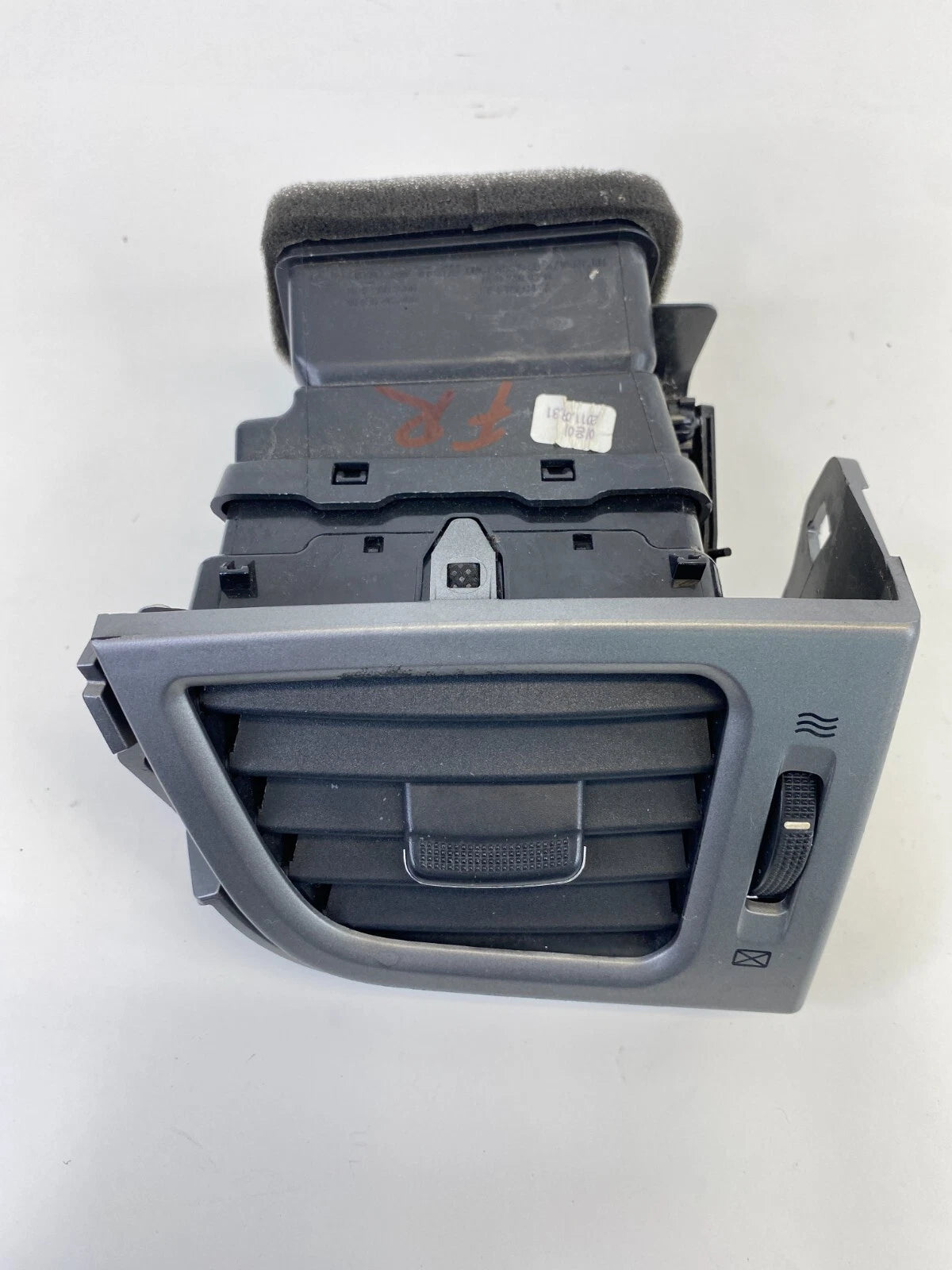 11-13 HYUNDAI ELANTRA DASH RIGHT PASSENSER SIDE DASH AC AIR VENT OEM 97490-3X000