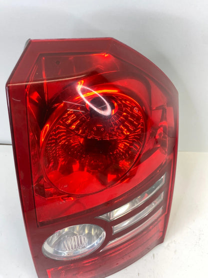 2008-2010 CHRYSLER 300 REAR RIGHT PASSENGER TAILLIGHT TAIL LAMP ASSEMBLY OEM