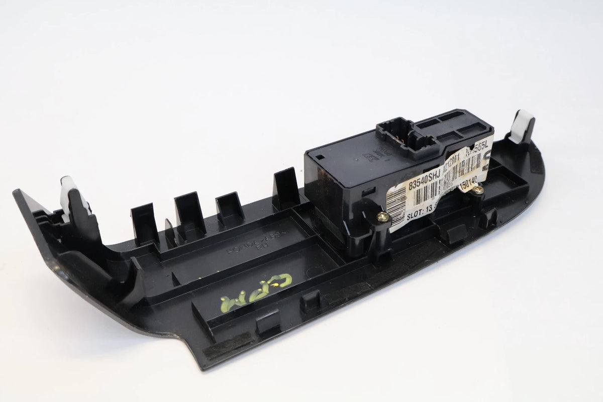 2005-2010 HONDA ODYSSEY FRONT RIGHT DOOR POWER WINDOW & LOCK SWITCH W/ BEZEL OEM