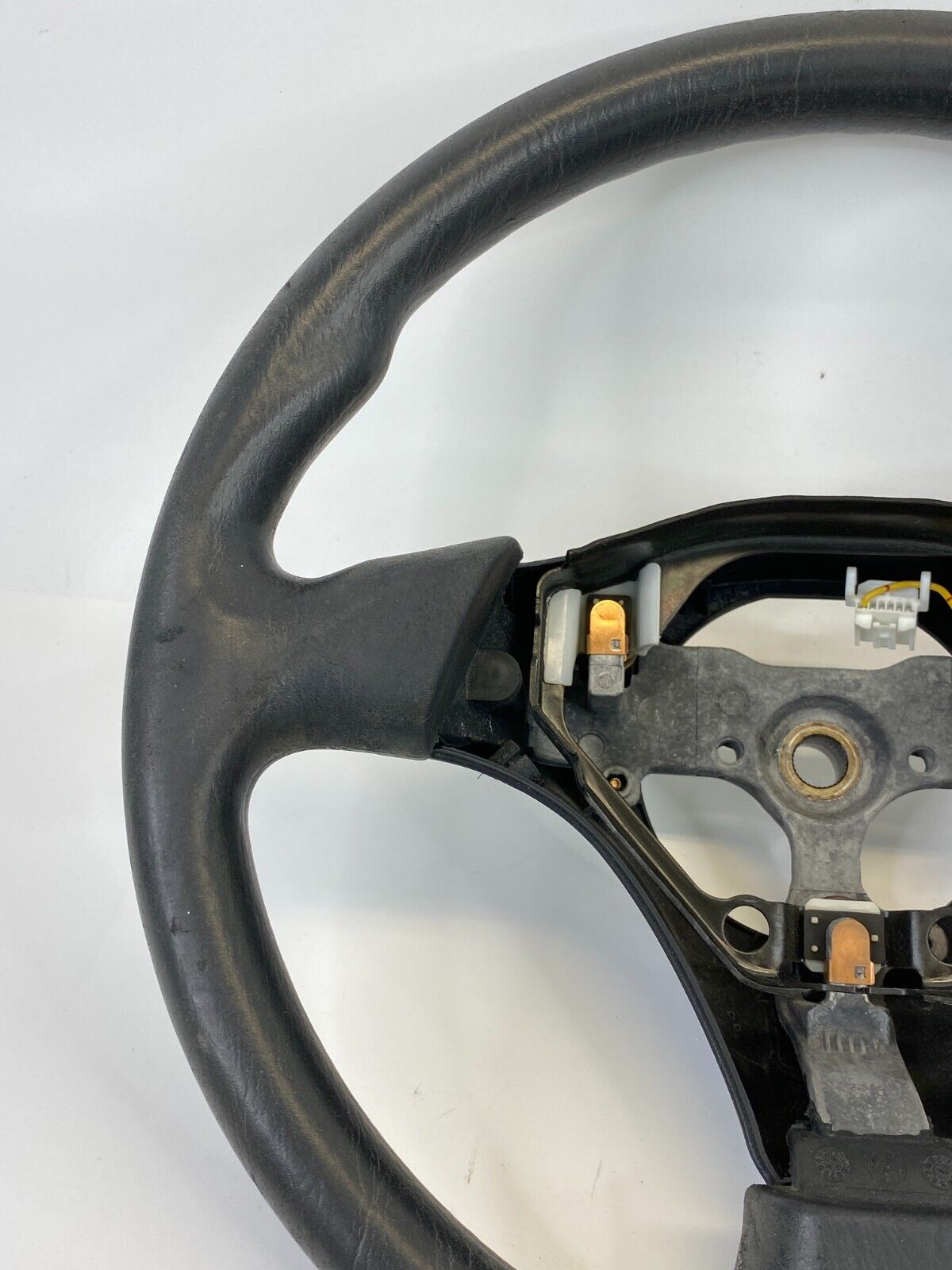 00 01 02 03 04 05 Toyota Celica Front Left Driver Side Steering Wheel LH OEM