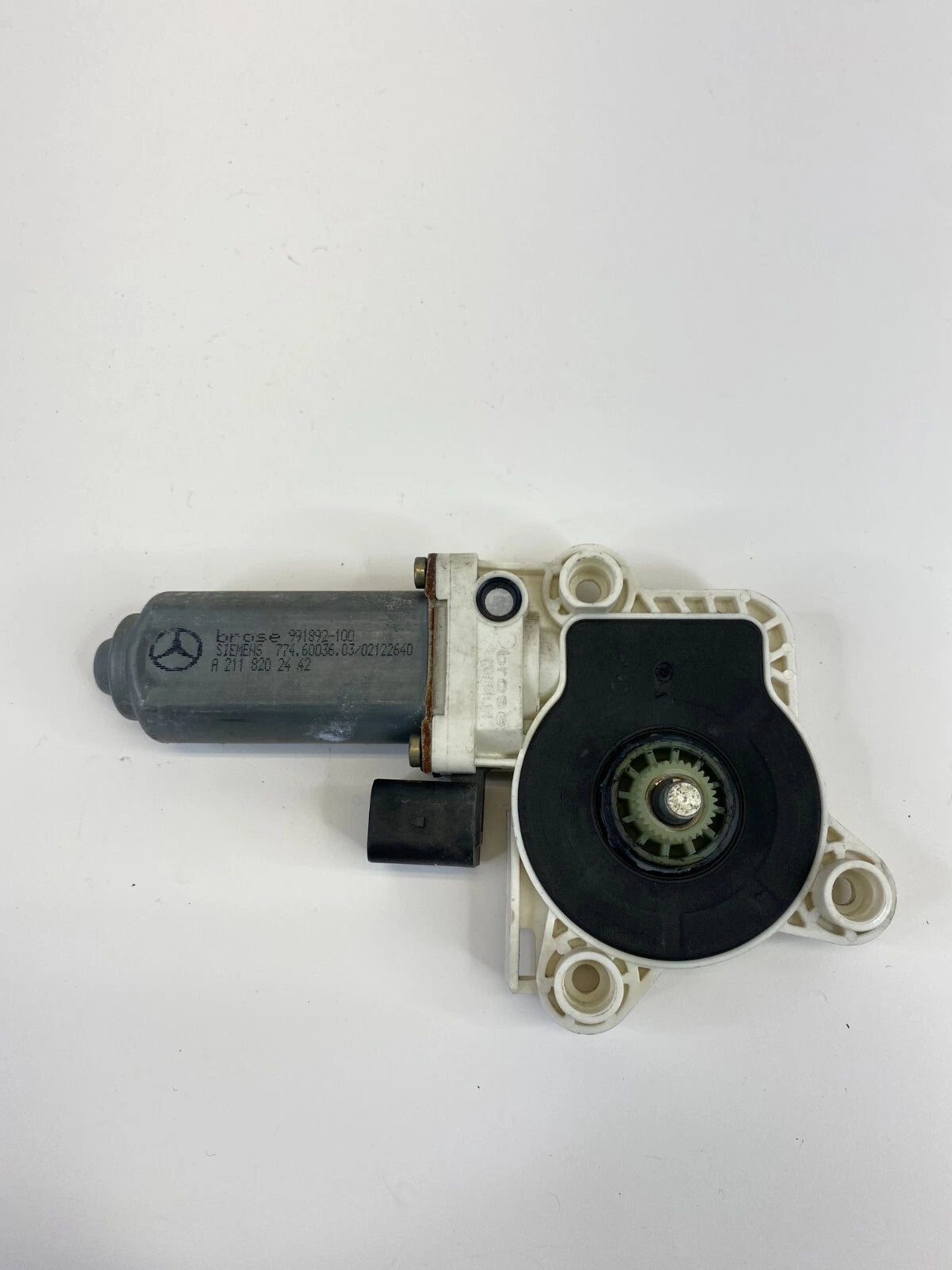 03-06 MERCEDES BENZ E500 REAR RIGHT DOOR POWER WINDOW MOTOR ASSY A2118202442 OEM