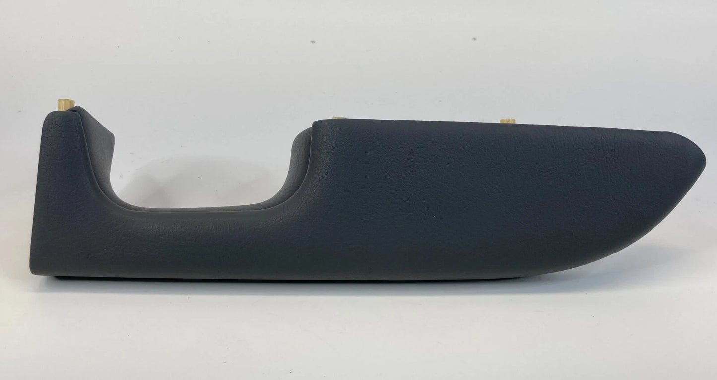 2001-2006 HYUNDAI ELANTRA FRONT RIGHT PASSENGER DOOR ARMREST PAD OEM FACTORY