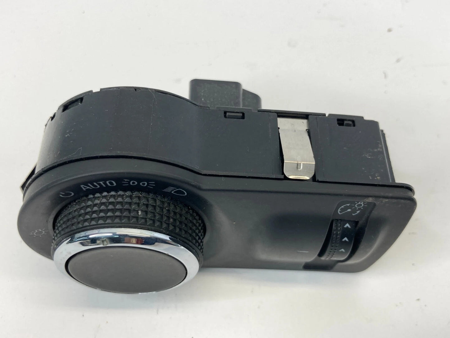 2011-2016 CHEVROLET CRUZE DASH HEADLIGHT & DIMMER LIGHT CONTROL SWITCH 94725717