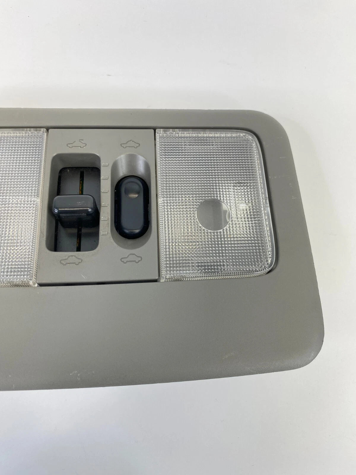 2004 2005 NISSAN MURANO OVERHEAD CONSOLE DOME LIGHT MAP READ LAMP SUNROOF SWITCH