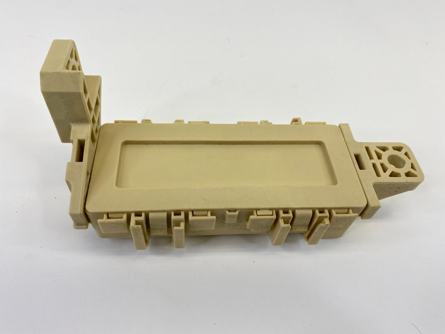 2013-2018 Hyundai Santa Fe Sport ICM Cabin Junction Fuse Relay Box 91940-2W520