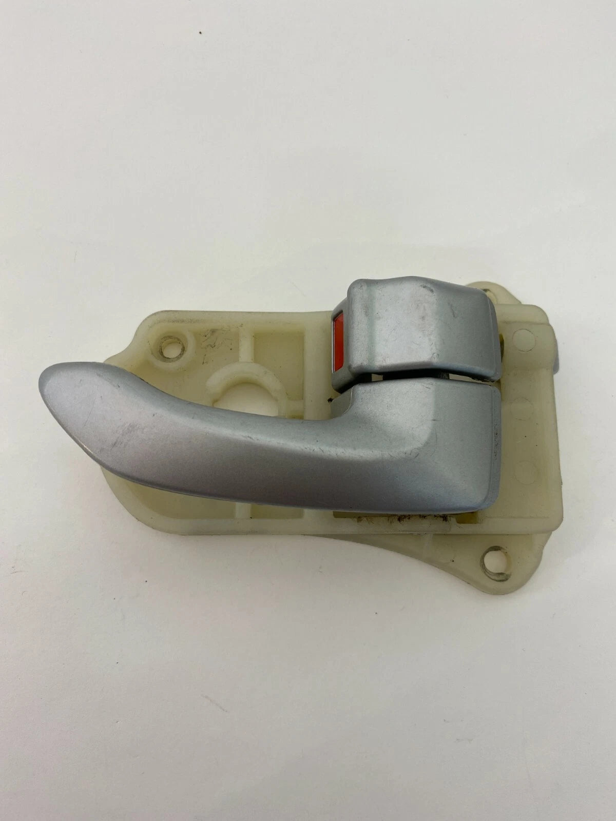 2006-2009 HYUNDAI AZERA 3.8 FRONT RIGHT PASSENGER INNER DOOR HANDLE 26000-71200