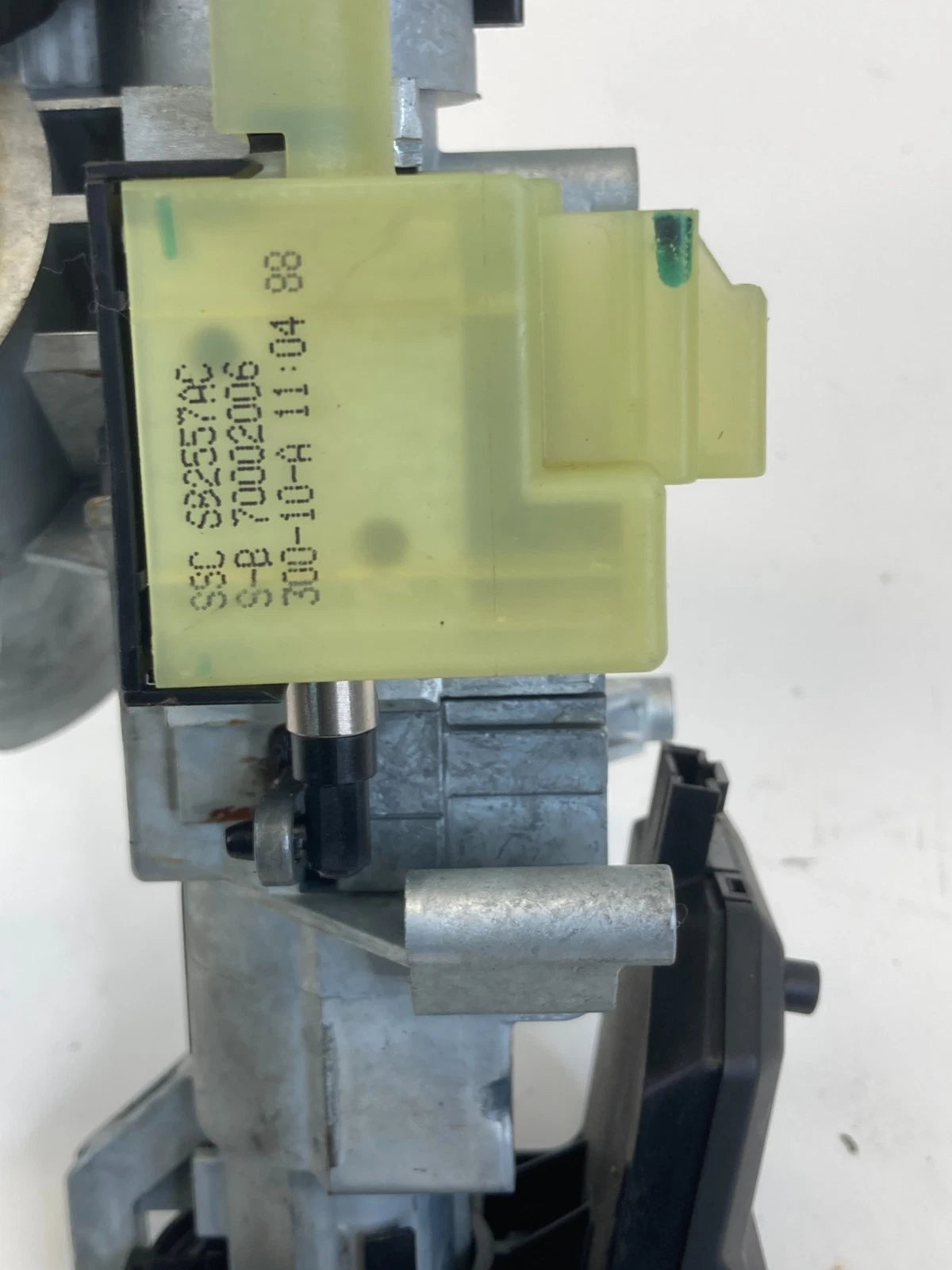 2007-2016 GMC ACADIA IGNITION SWITCH LOCK CYLINDER W/KEY IMMOBILIZER 22739738