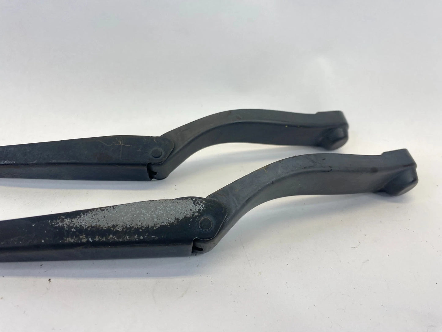 2010-2015 MERCEDES-BENZ GLK350 FRONT LEFT AND RIGHT WINDSHIELD WIPER ARM OEM