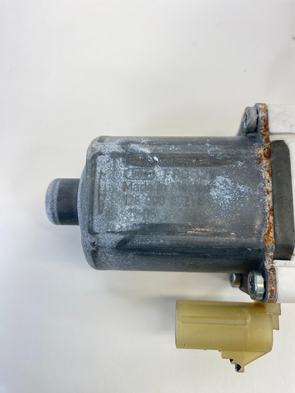 07-17 Jeep Patriot Compass Front Right Side Door Power Window Motor 0130822277