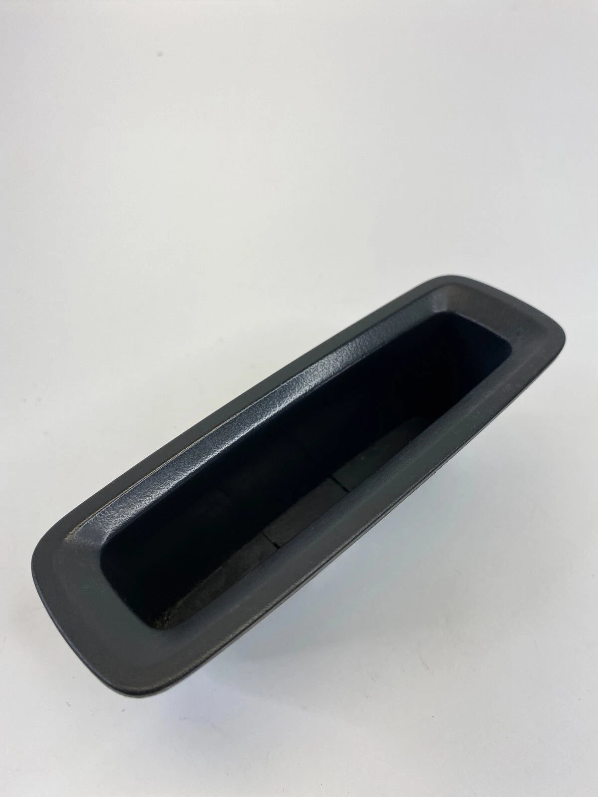 2009-2011 DODGE JOURNEY FRONT LEFT SIDE DOOR PULL POCKET STORAGE 100000857 OEM