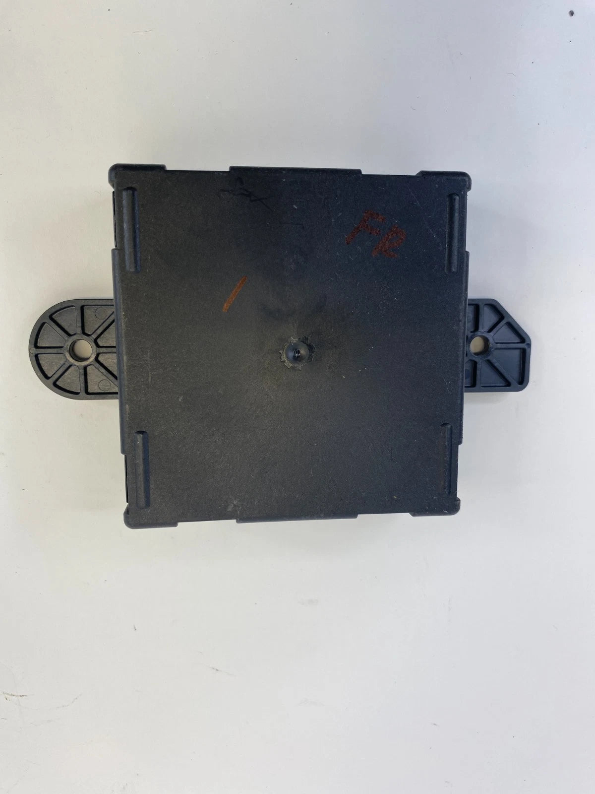 2015-2017 Chrysler 200 Front Right Side Door Computer Control Module 68111320AG