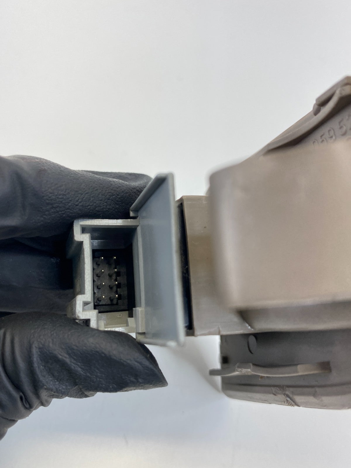 98-01 Audi A6 Quattro Rear Right Side Power Door Window Switch Trim 4B0959522