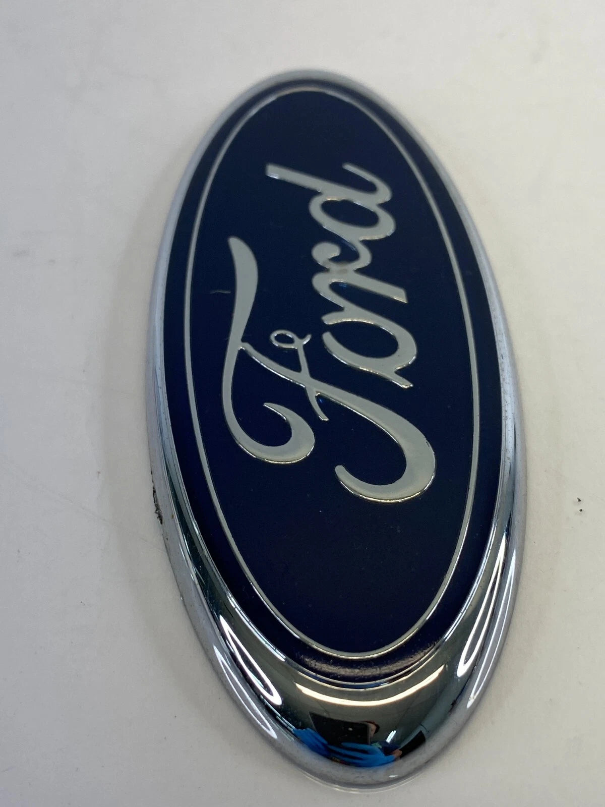 2001-2007 FORD ESCAPE TRUNK LID EMBLEM LOGO BADGE SYMBOL YL84-7843500-AB
