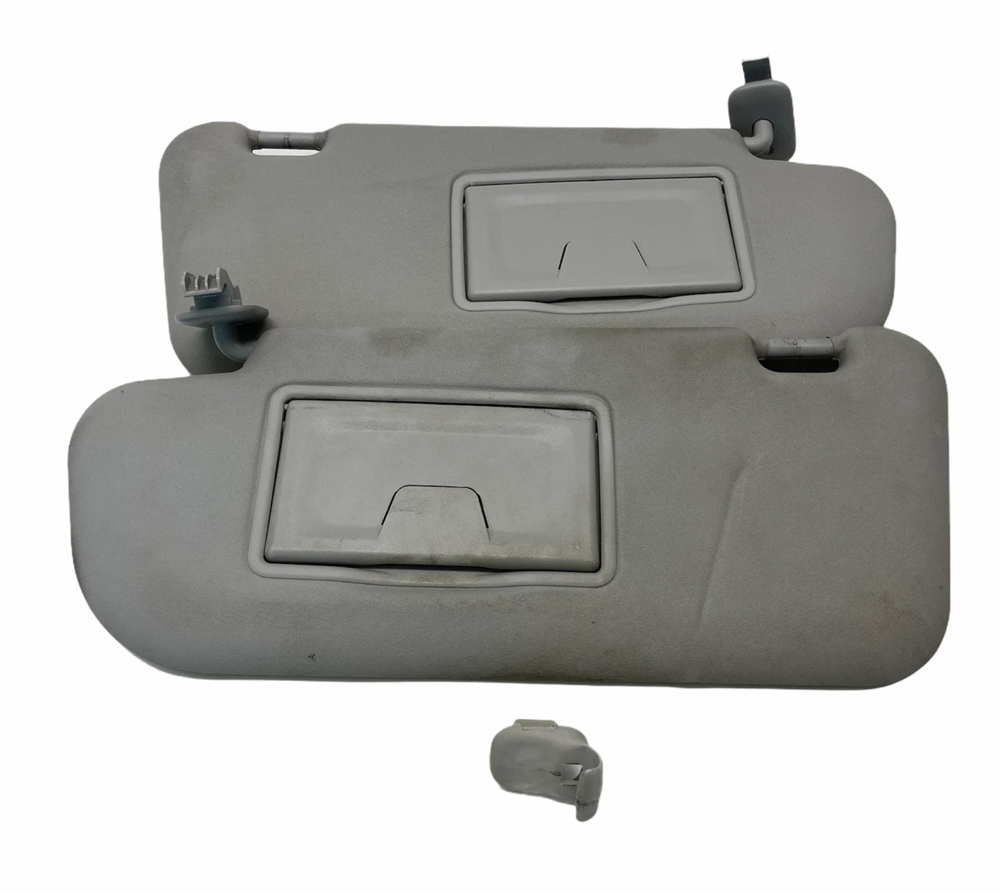 2004-2008 MAZDA3 MAZDA 3 SEDAN LEFT & RIGHT SUNVISOR SUN VISOR PAIR SET GRAY OEM