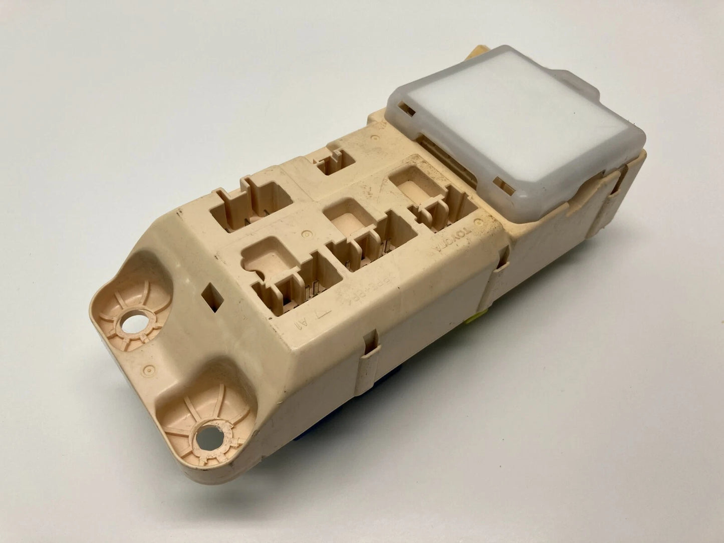 1995-2000 LEXUS LS400 INTERIOR DASH FUSE BOX JUNCTION BLOCK ASSEMBLY OEM