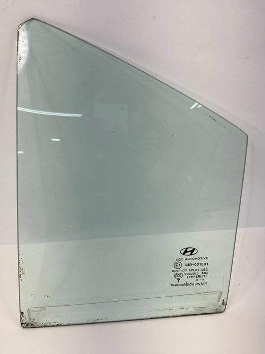 06-11 HYUNDAI ACCENT SEDAN REAR LEFT SIDE DOOR WINDOW FIXED VENT QUARTER GLASS