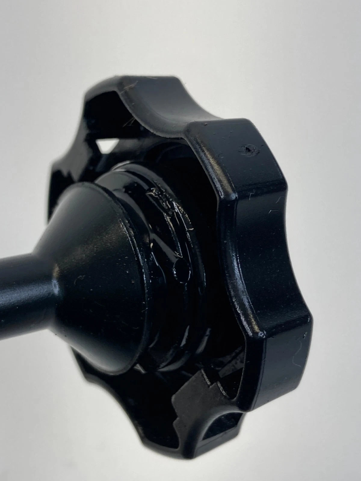 2010 2011 Buick LaCrosse A/T Steering Pump Reservoir Cap Cover Lid OEM