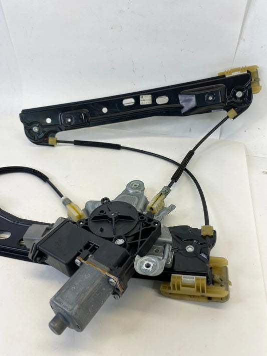 11-17 BUICK REGAL FRONT LEFT SIDE DOOR POWER WINDOW MOTOR W/ REGULATOR 13302456