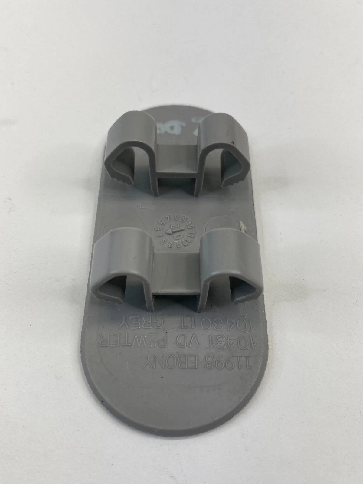 2004-2006 CADILLAC SRX BASE FRONT LEFT DRIVER DOOR SCREW COVER TRIM CAP OEM
