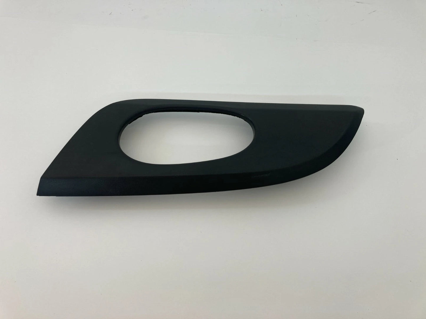 2003-2008 ISUZU ASCENDER FRONT RIGHT PASSENGER INSIDE DOOR HANDLE BEZEL OEM