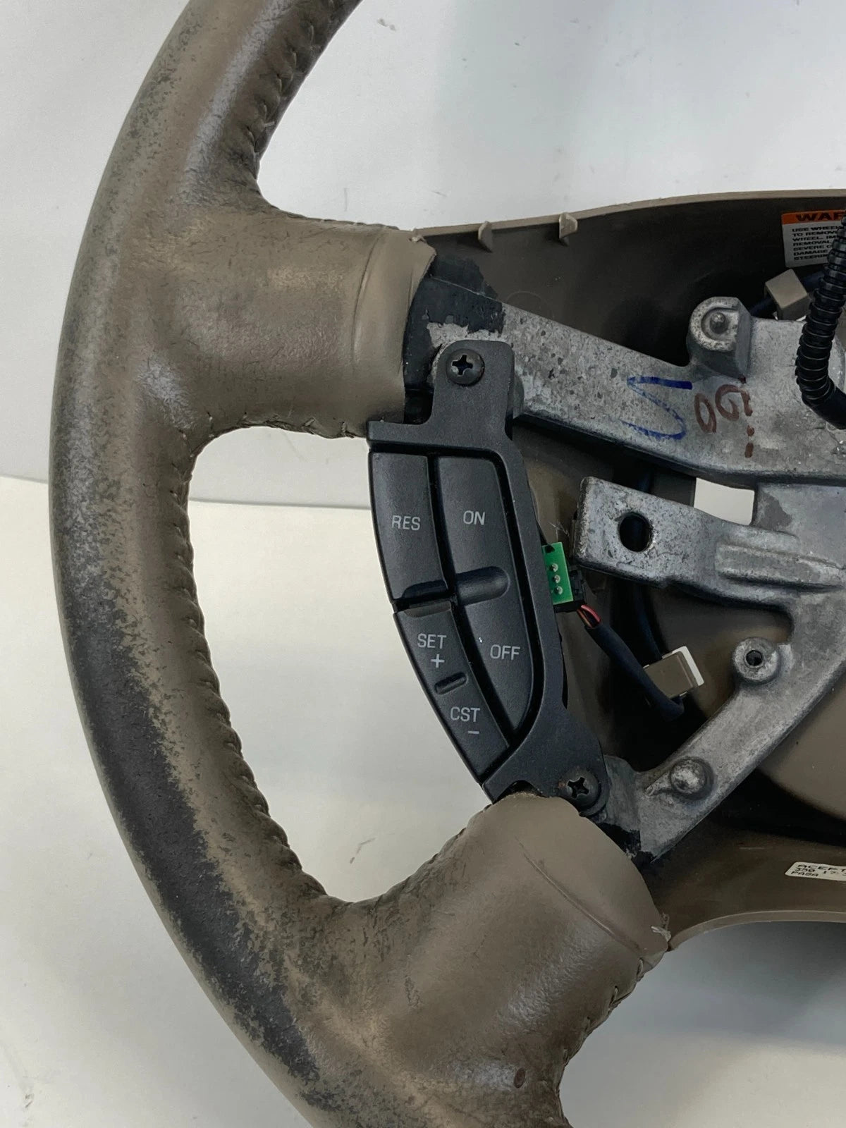 2002-2005 FORD EXPLORER MERCURY MOUNTAINEER STEERING WHEEL W CRUISE CONTROL OEM