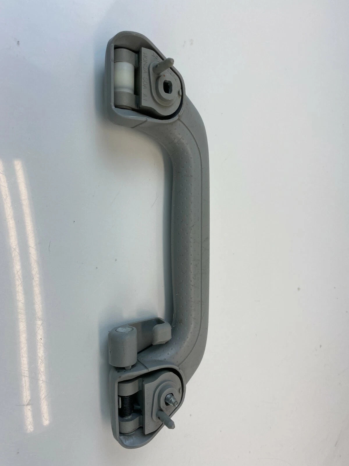 2003-2007 HONDA ACCORD REAR LEFT DRIVER SIDE INNER GRAB GRIP HANDLE ASSEMBLY OEM