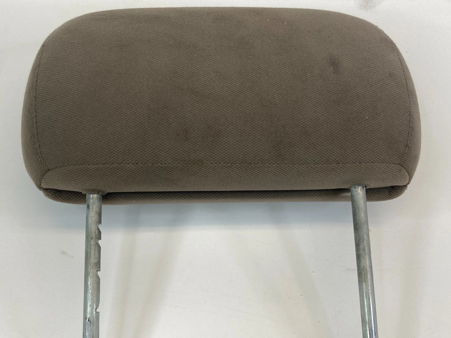 2004 2005 FORD EXPLORER SPORT TRAC FRONT SEAT LEFT OR RIGHT HEADREST ASSY OEM