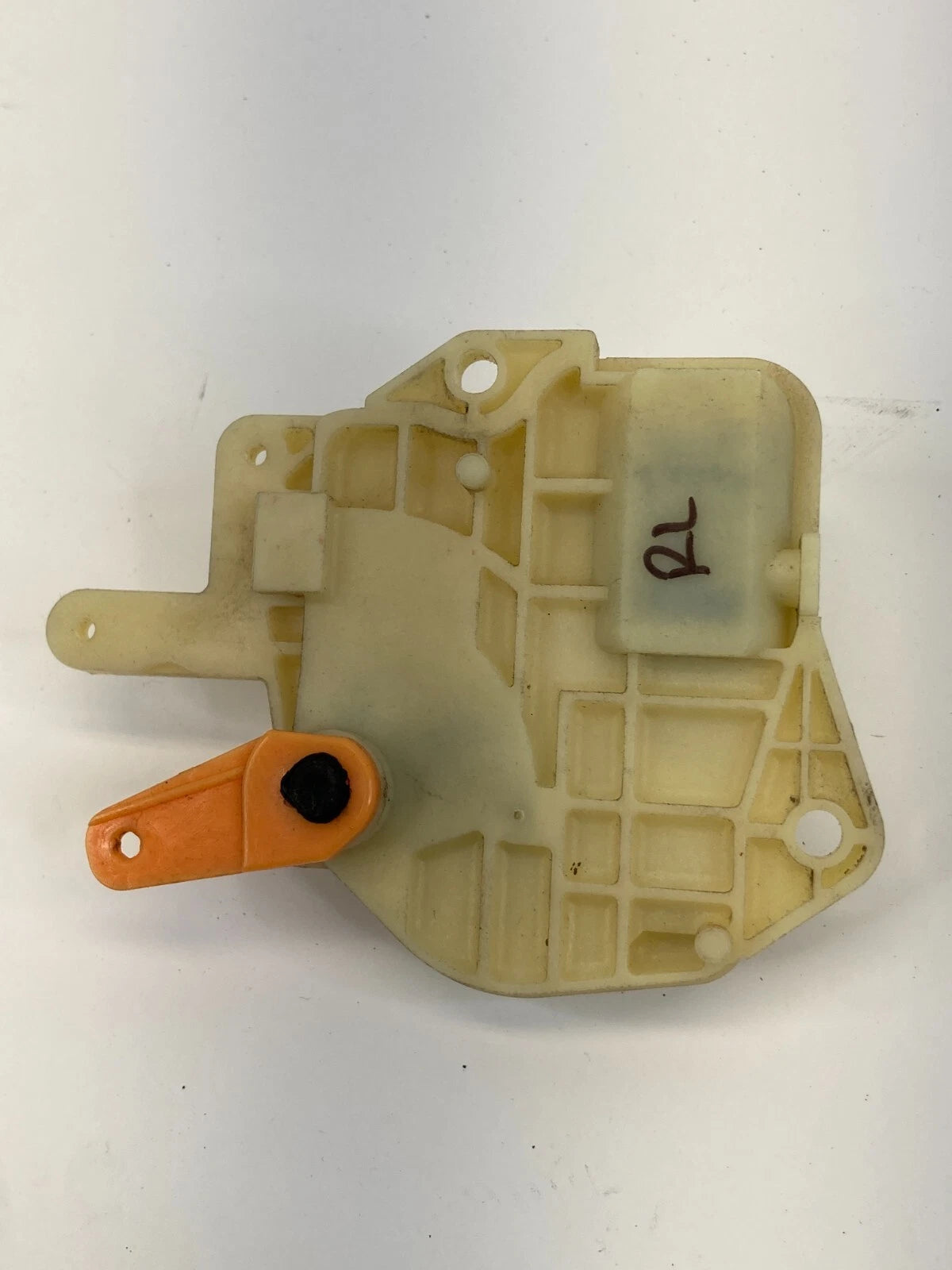2001-2005 HONDA CIVIC SEDAN REAR LEFT SIDE DOOR LOCK LATCH BUTTON ACTUATOR OEM