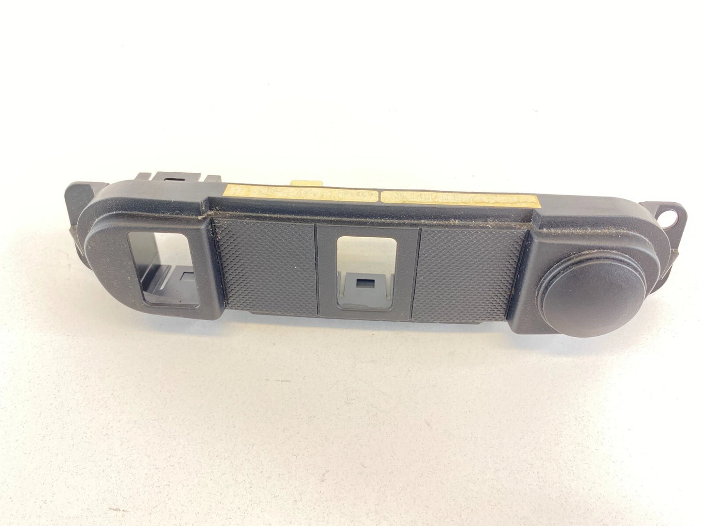 2001-2005 CHRYSLER PT CRUISER INSTRUMENT PANEL SWITCH COVER BEZEL TRIM OEM