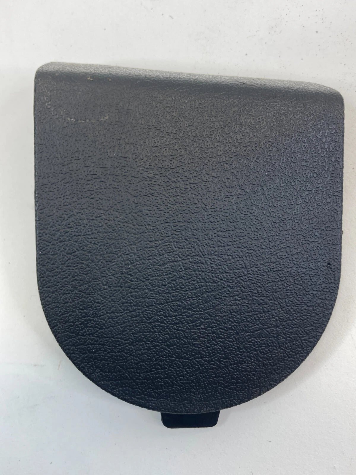 2010 2011 DODGE NITRO 09-12 LIBERTY REAR PASSENGER SEAT TRACK ANCHOR COVER TRIM