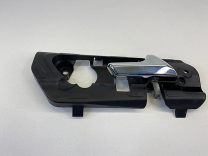 06-11 MERCEDES-BENZ ML350 2007-2009 ML320 REAR RIGHT SIDE INTERIOR DOOR HANDLE