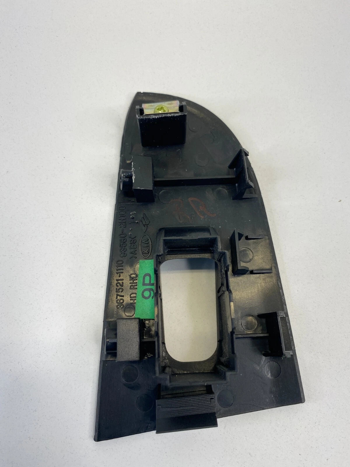 2007-2010 HYUNDAI ELANTRA REAR RIGHT WINDOW SWITCH BEZEL COVER TRIM 93580-2H100