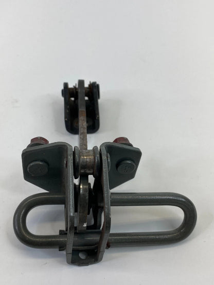2000-2006 GMC YUKON / XL 1500 / 2500 FRONT LEFT DOOR CHECK STOP STOPPER DETENTE