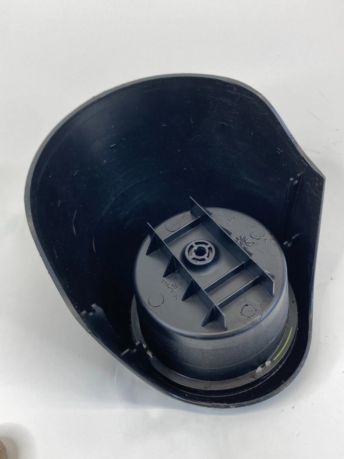 07 08 09 10 11 12 13 14 15 Mini Cooper Rear Center Console Cup Holder Cupholder