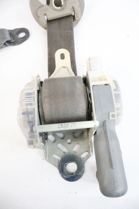 2004-2009 TOYOTA PRIUS FRONT LEFT DRIVER SEAT BELT RETRACTOR 7L8210-P OEM