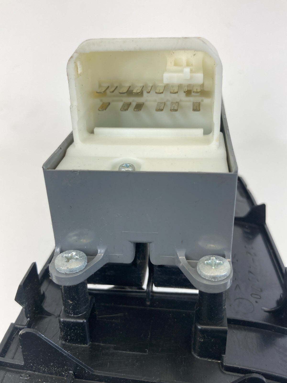 2006-2012 Toyota RAV4 Front Left Driver Master Window Switch & Bezel 74232-42070