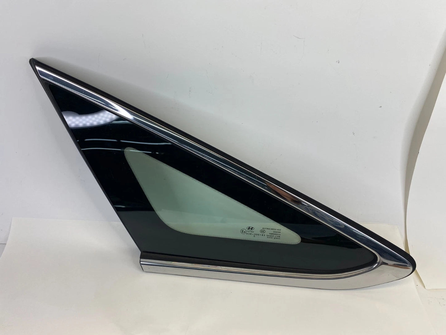 2015-2019 HYUNDAI SONATA REAR LEFT QUARTER WINDOW GLASS E443R-000183 US BUILT