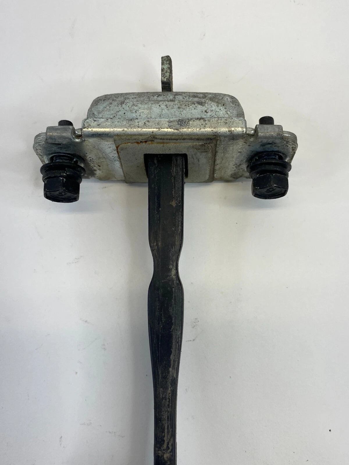 2010-2015 HYUNDAI TUCSON REAR LEFT BACK SIDE DOOR CHECK ARM HINGE STOPPER DETENT