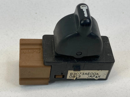 2000-2004 SUBARU OUTBACK FRONT LEFT SIDE DOOR LOCK CONTROL SWITCH 83073AE00A OEM