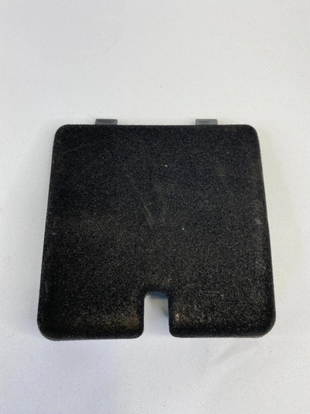 2011-2015 LINCOLN MKX BASE GLOVE BOX LATCH LOCK COVER TRIM BEZEL BA13-237B58-A