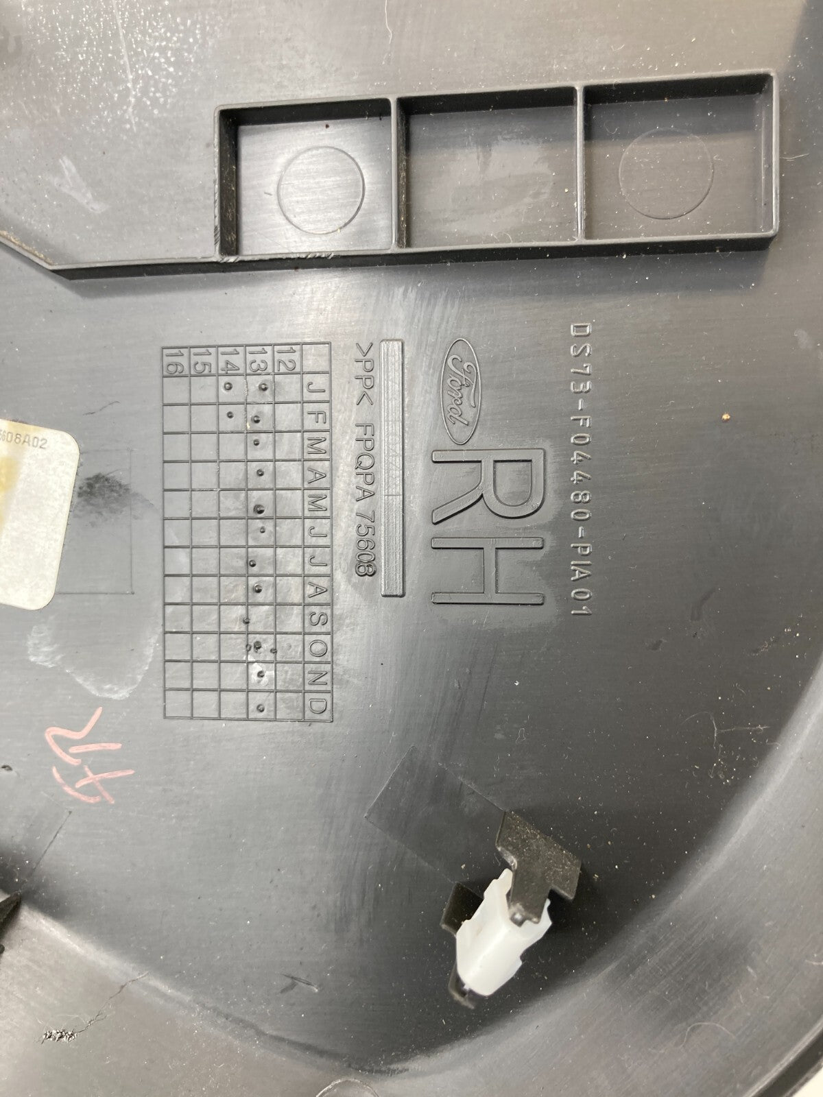 2013-2016 Ford Fusion Front Right Side Dash End Cap Cover Bezel Trim DS73-F04480