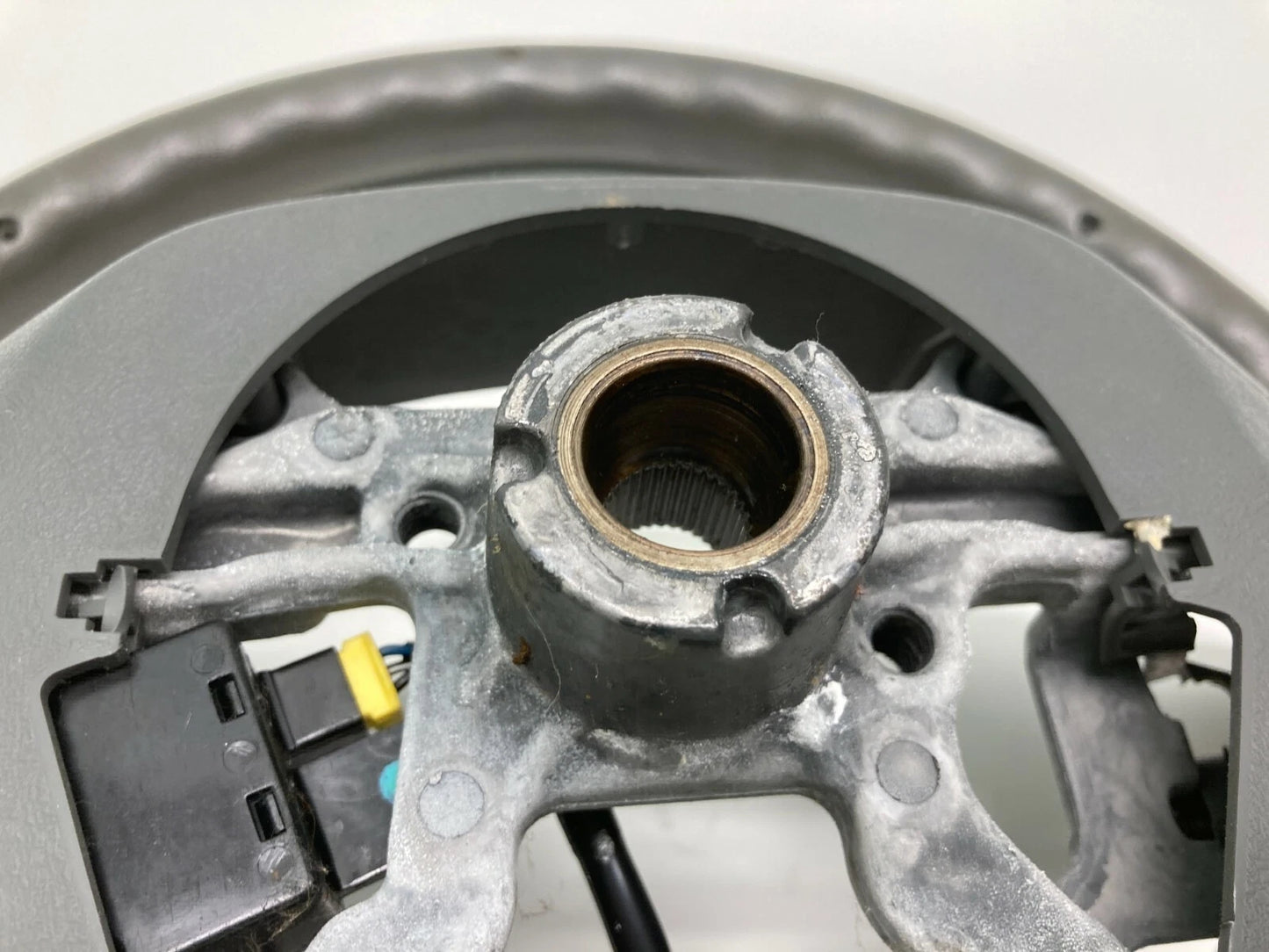 2002 2003 02 03 MITSUBISHI GALANT SEDAN STEERING WHEEL W/ CRUISE CONTROL OEM